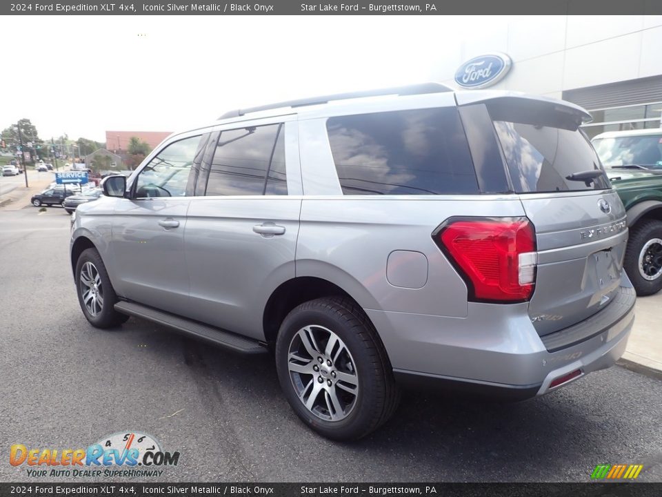 2024 Ford Expedition XLT 4x4 Iconic Silver Metallic / Black Onyx Photo #3