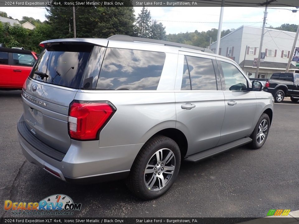 2024 Ford Expedition XLT 4x4 Iconic Silver Metallic / Black Onyx Photo #5