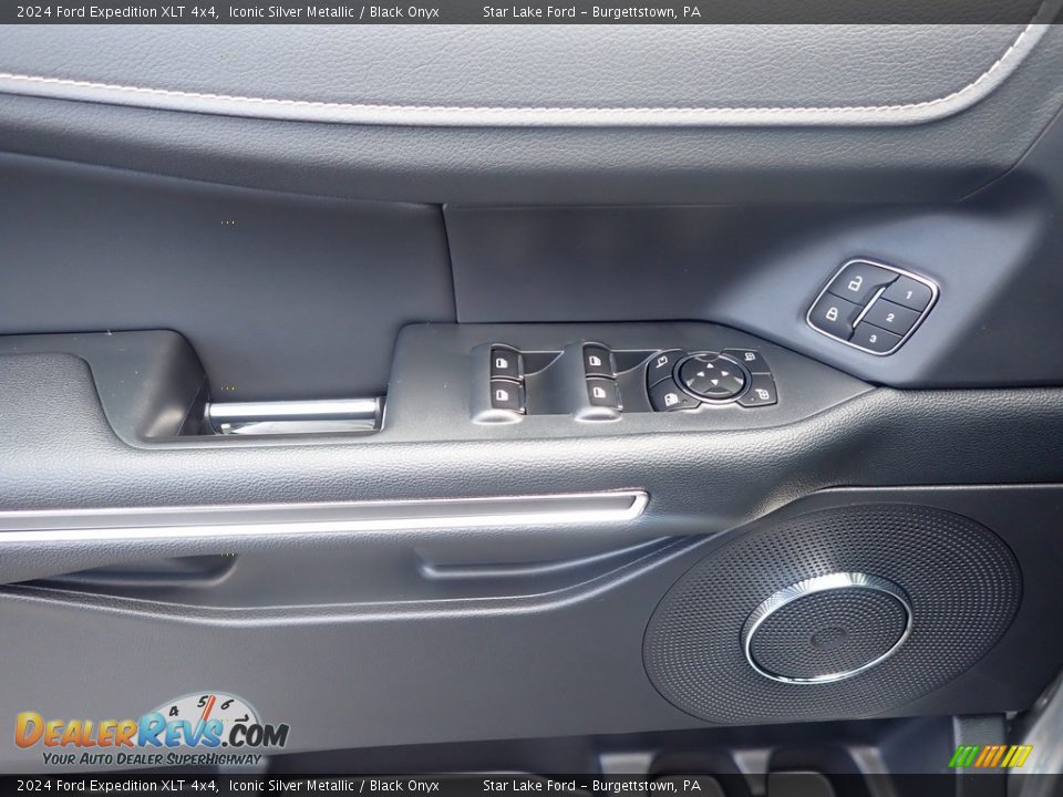 Door Panel of 2024 Ford Expedition XLT 4x4 Photo #14