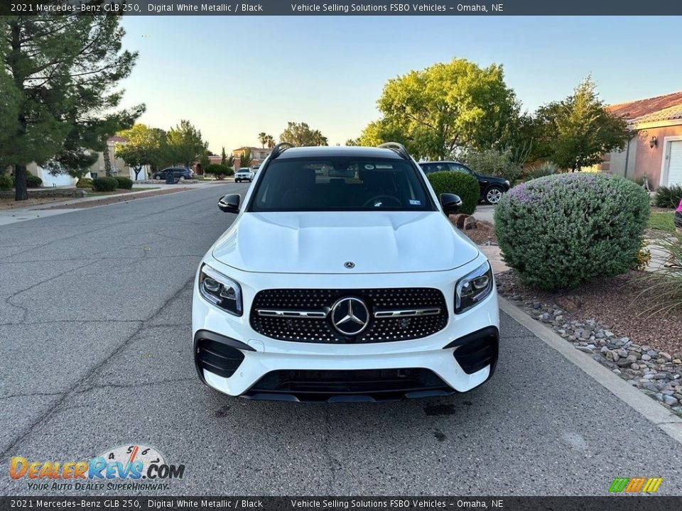 2021 Mercedes-Benz GLB 250 Digital White Metallic / Black Photo #2