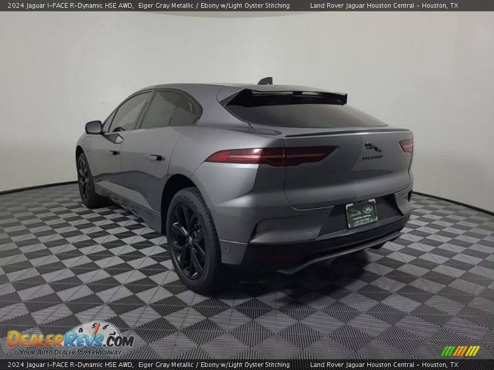 2024 Jaguar I-PACE R-Dynamic HSE AWD Eiger Gray Metallic / Ebony w/Light Oyster Stitching Photo #10