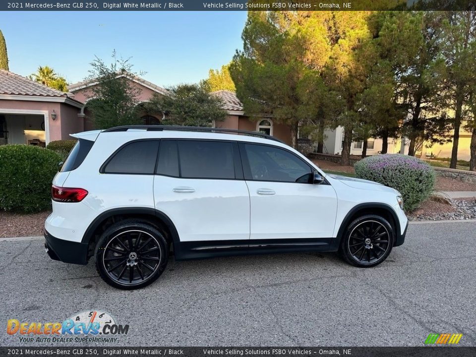 2021 Mercedes-Benz GLB 250 Digital White Metallic / Black Photo #13