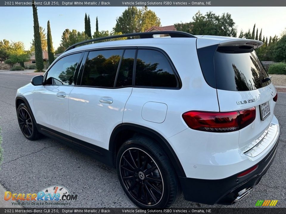 Digital White Metallic 2021 Mercedes-Benz GLB 250 Photo #16