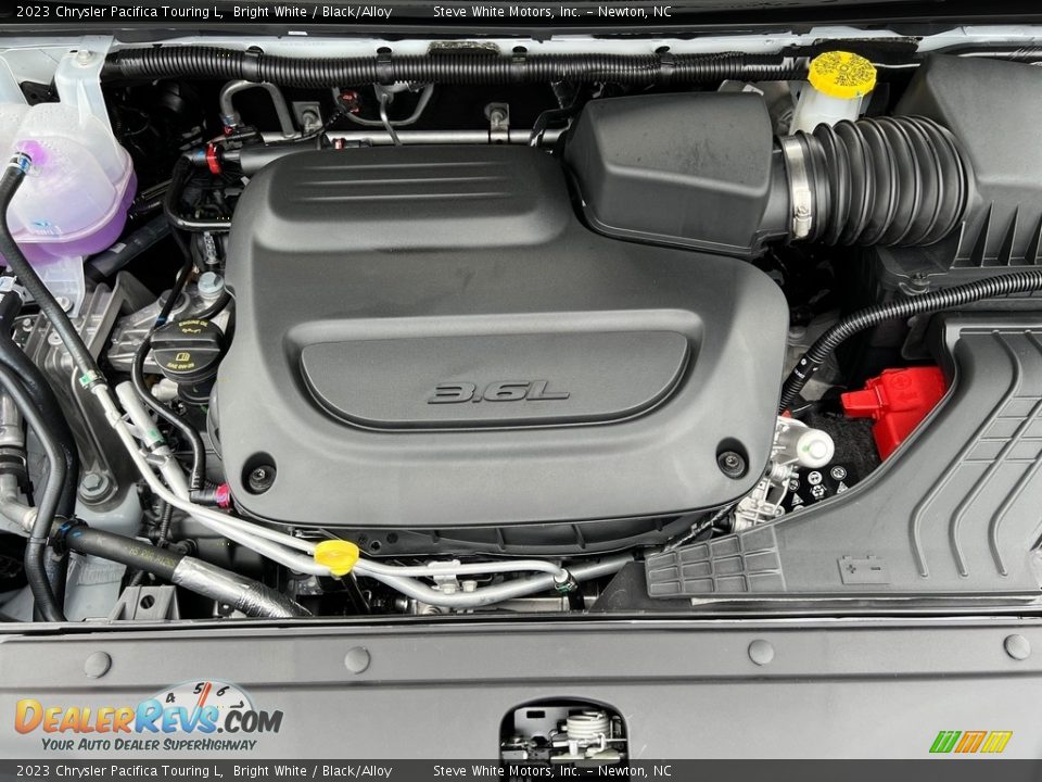2023 Chrysler Pacifica Touring L 3.6 Liter DOHC 24-Valve VVT Pentastar V6 Engine Photo #9