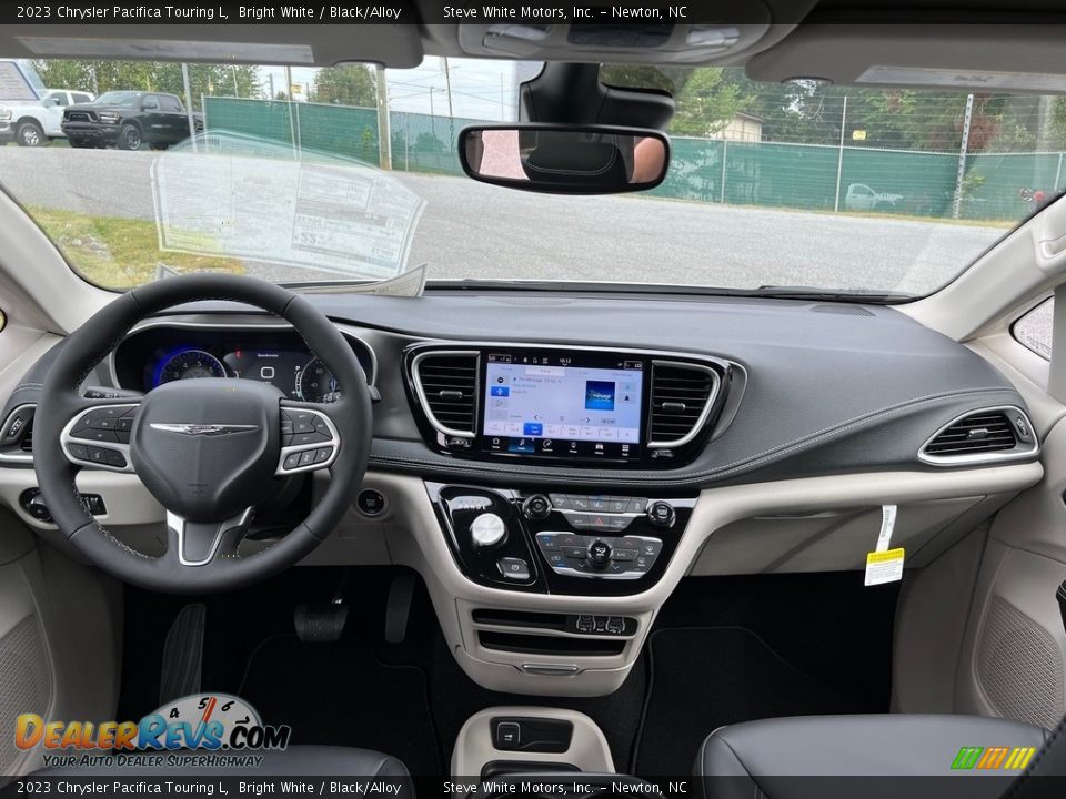 Dashboard of 2023 Chrysler Pacifica Touring L Photo #10