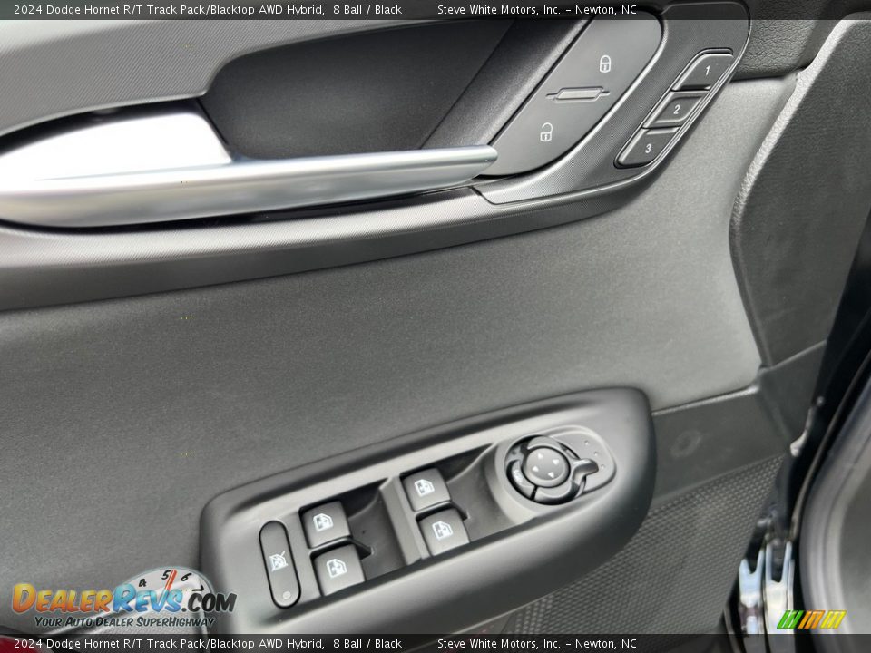Door Panel of 2024 Dodge Hornet R/T Track Pack/Blacktop AWD Hybrid Photo #13