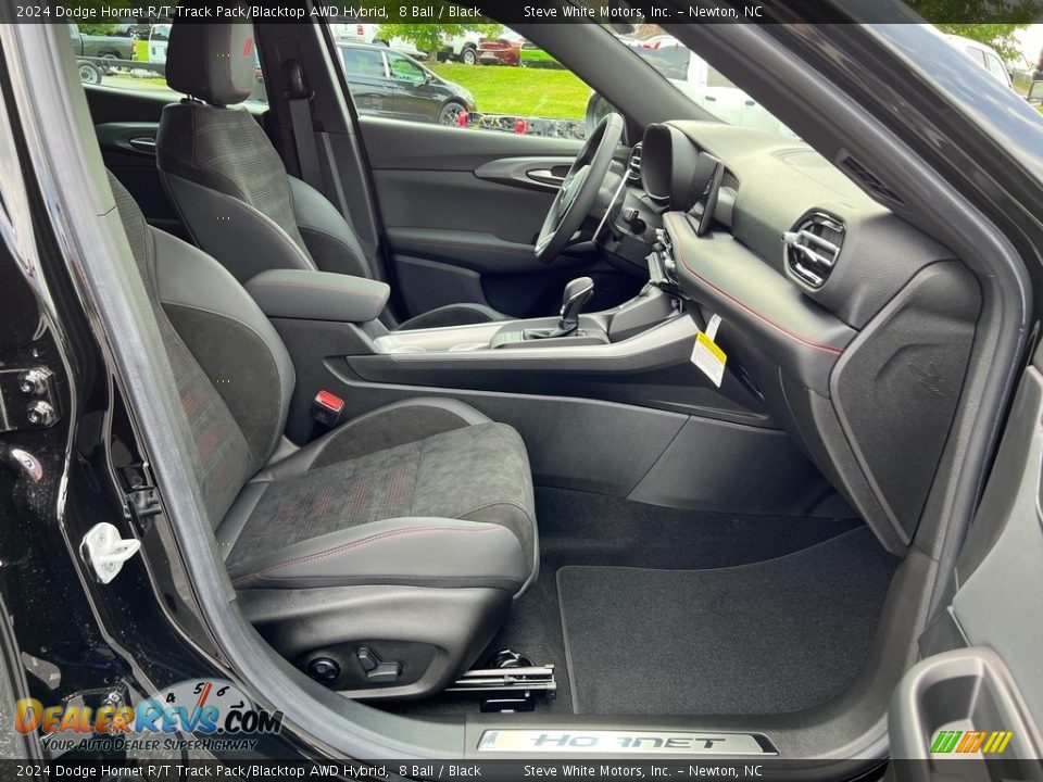 Front Seat of 2024 Dodge Hornet R/T Track Pack/Blacktop AWD Hybrid Photo #17