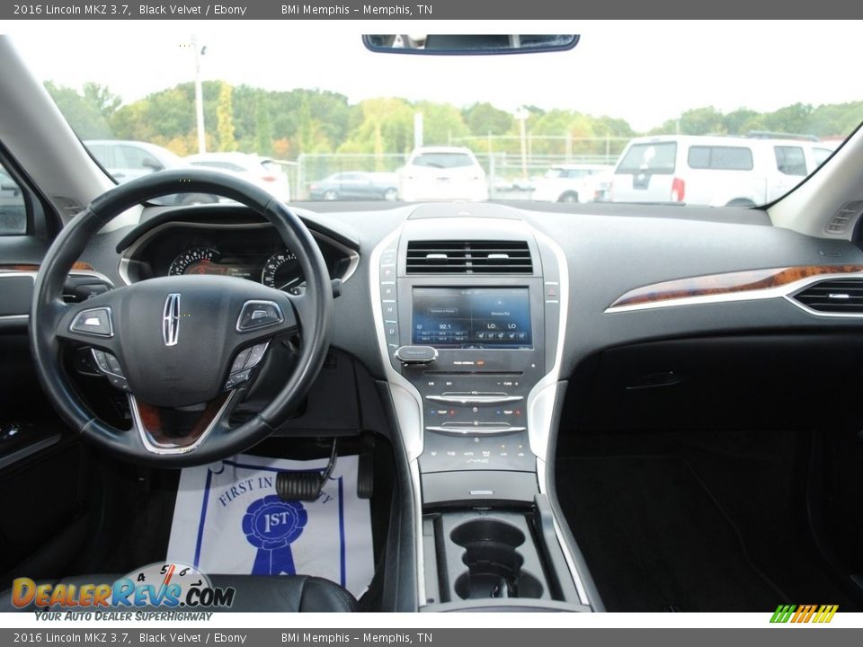 Dashboard of 2016 Lincoln MKZ 3.7 Photo #9