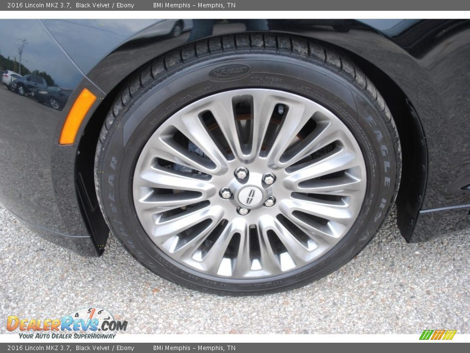 2016 Lincoln MKZ 3.7 Wheel Photo #32