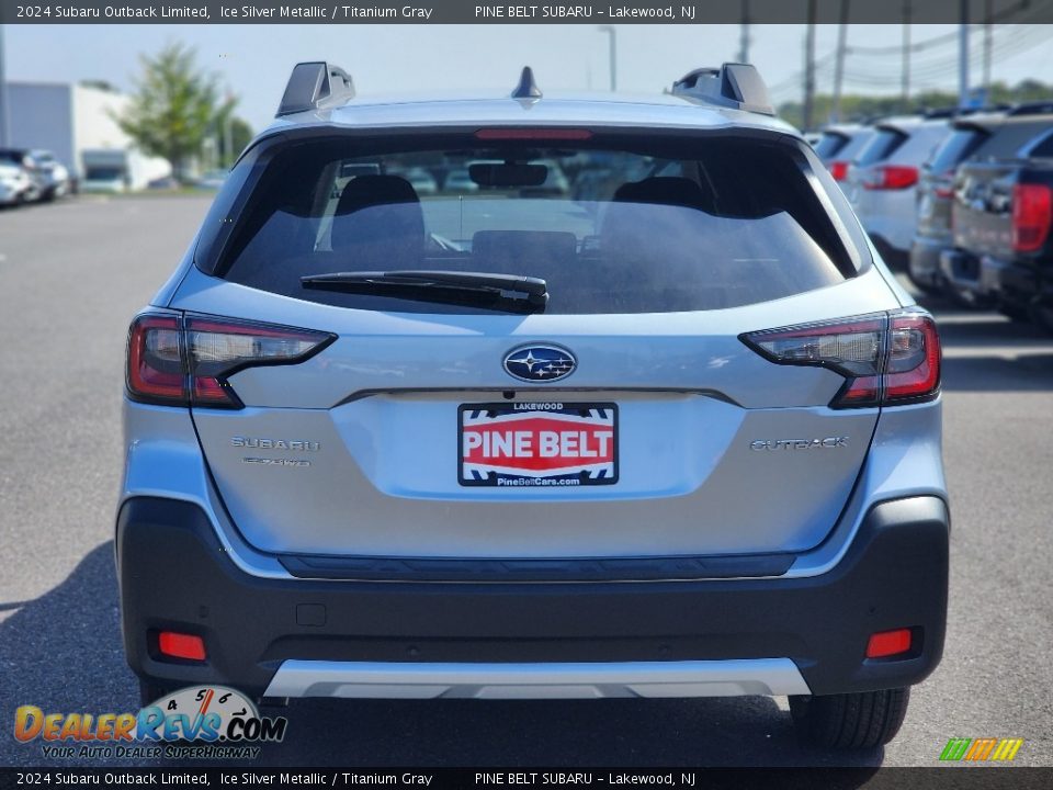 2024 Subaru Outback Limited Ice Silver Metallic / Titanium Gray Photo #6