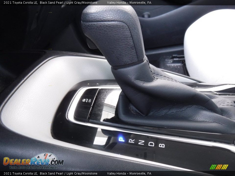 2021 Toyota Corolla LE Shifter Photo #26