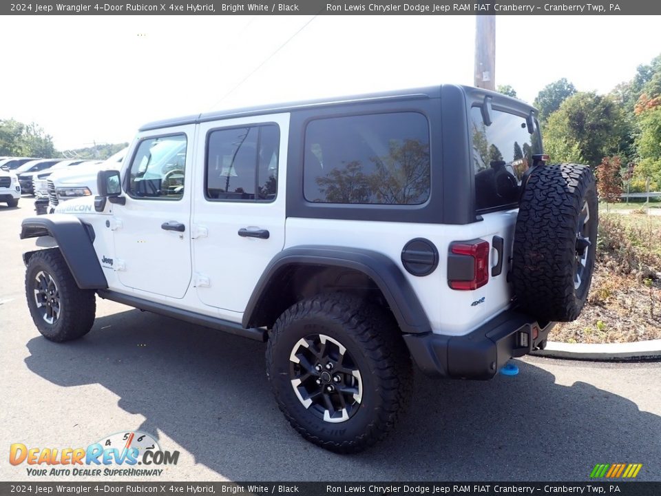 2024 Jeep Wrangler 4-Door Rubicon X 4xe Hybrid Bright White / Black Photo #3