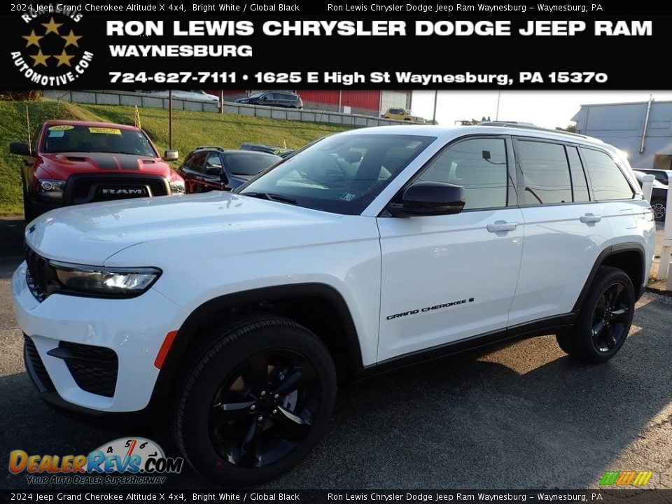 2024 Jeep Grand Cherokee Altitude X 4x4 Bright White / Global Black Photo #1