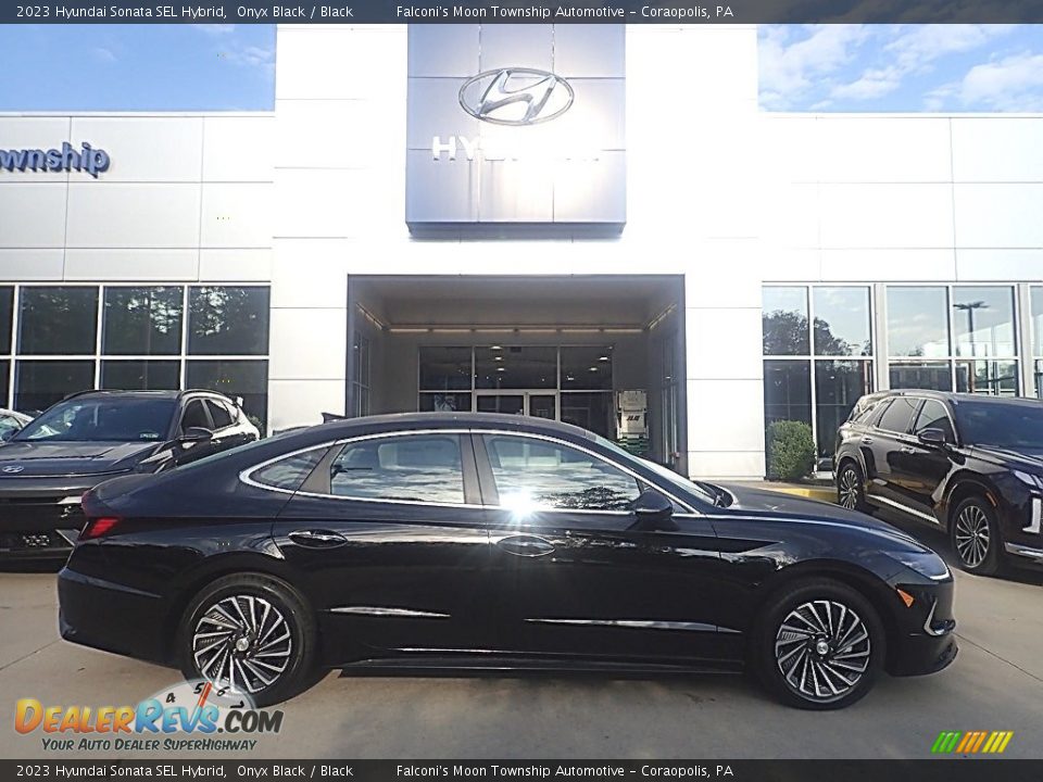 Onyx Black 2023 Hyundai Sonata SEL Hybrid Photo #1