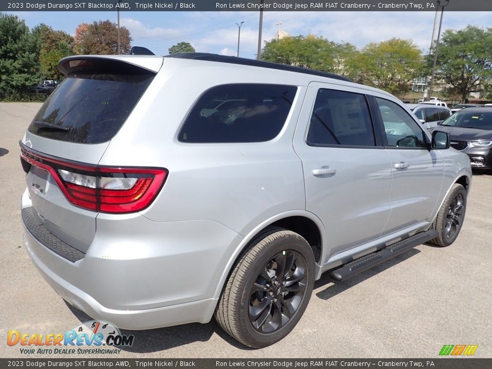 Triple Nickel 2023 Dodge Durango SXT Blacktop AWD Photo #5