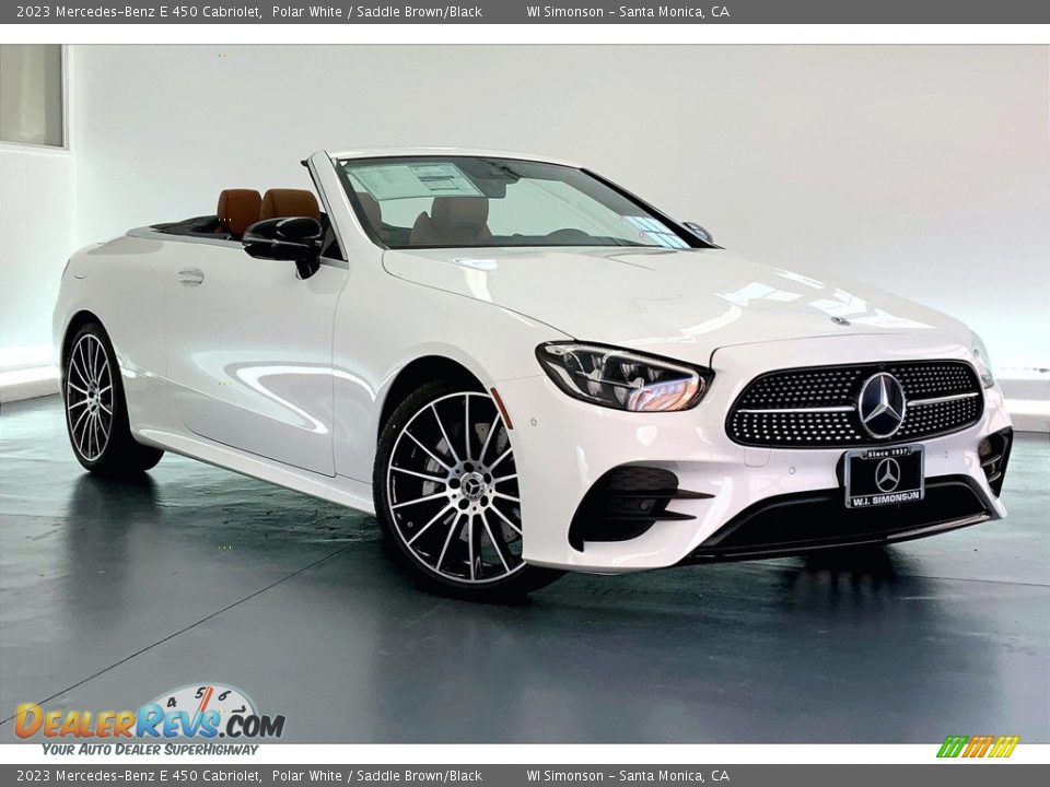 Front 3/4 View of 2023 Mercedes-Benz E 450 Cabriolet Photo #12