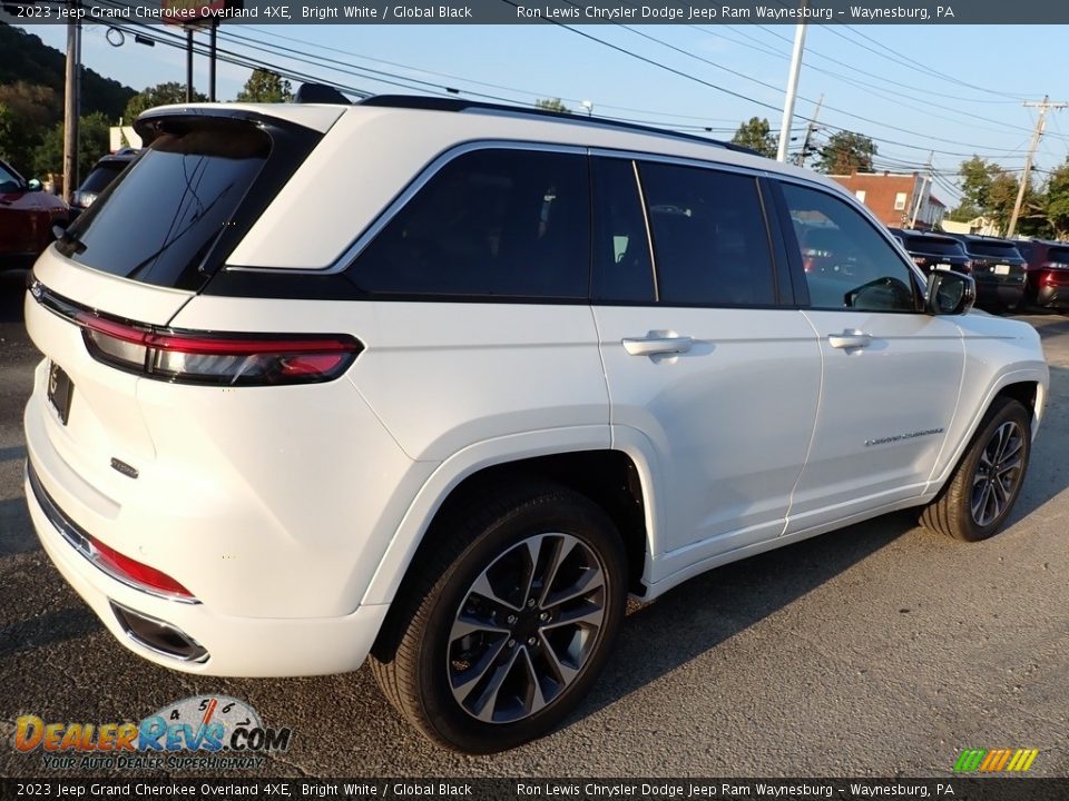 2023 Jeep Grand Cherokee Overland 4XE Bright White / Global Black Photo #6