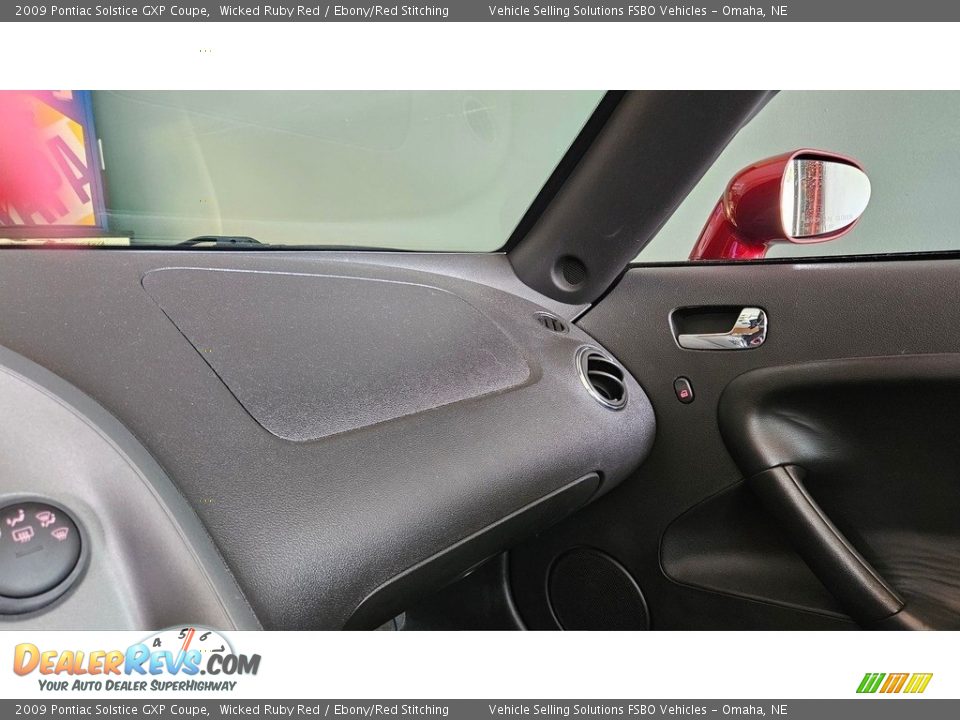 2009 Pontiac Solstice GXP Coupe Wicked Ruby Red / Ebony/Red Stitching Photo #7