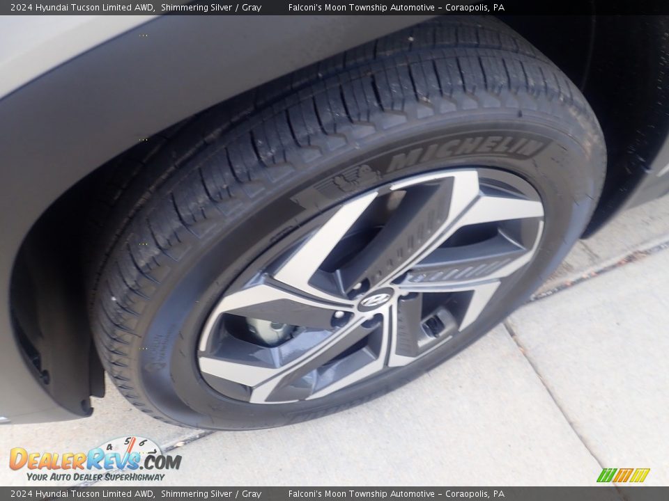2024 Hyundai Tucson Limited AWD Shimmering Silver / Gray Photo #10