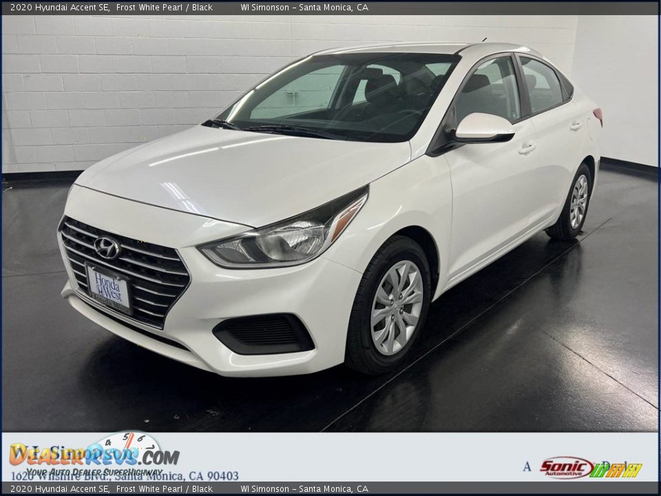 2020 Hyundai Accent SE Frost White Pearl / Black Photo #1