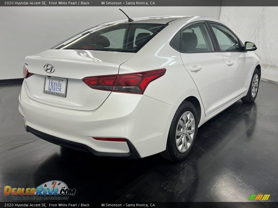 2020 Hyundai Accent SE Frost White Pearl / Black Photo #7