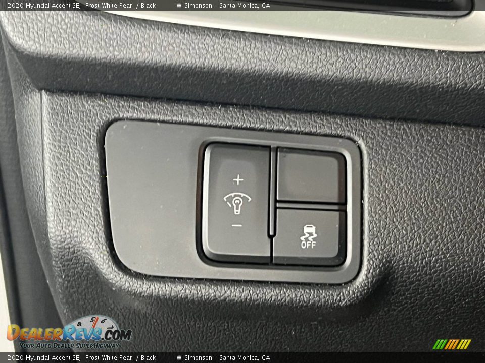 Controls of 2020 Hyundai Accent SE Photo #20