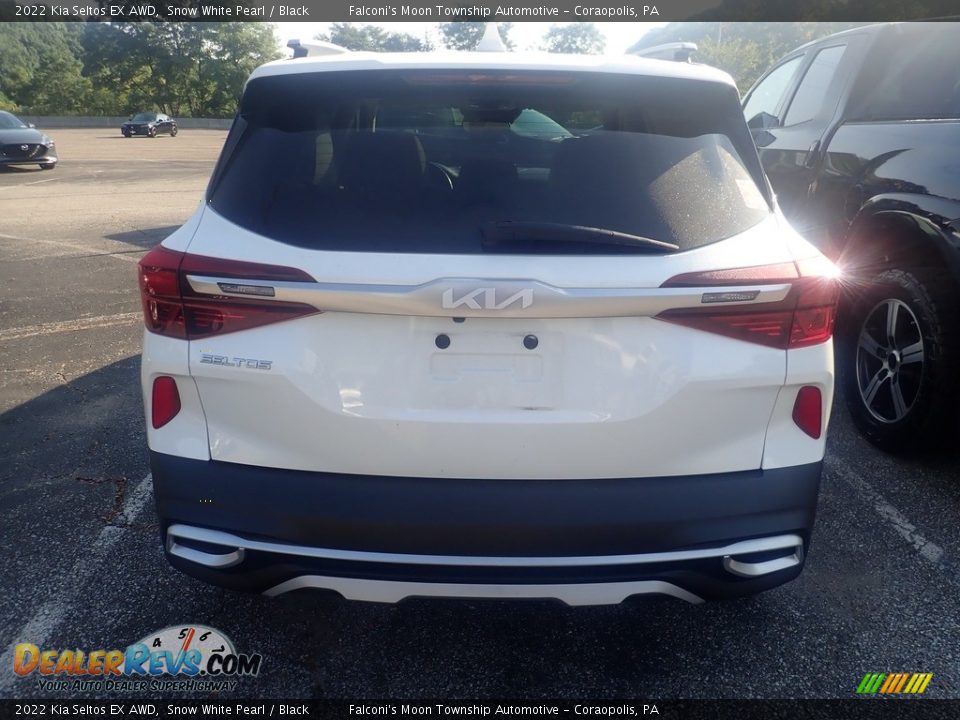 2022 Kia Seltos EX AWD Snow White Pearl / Black Photo #3