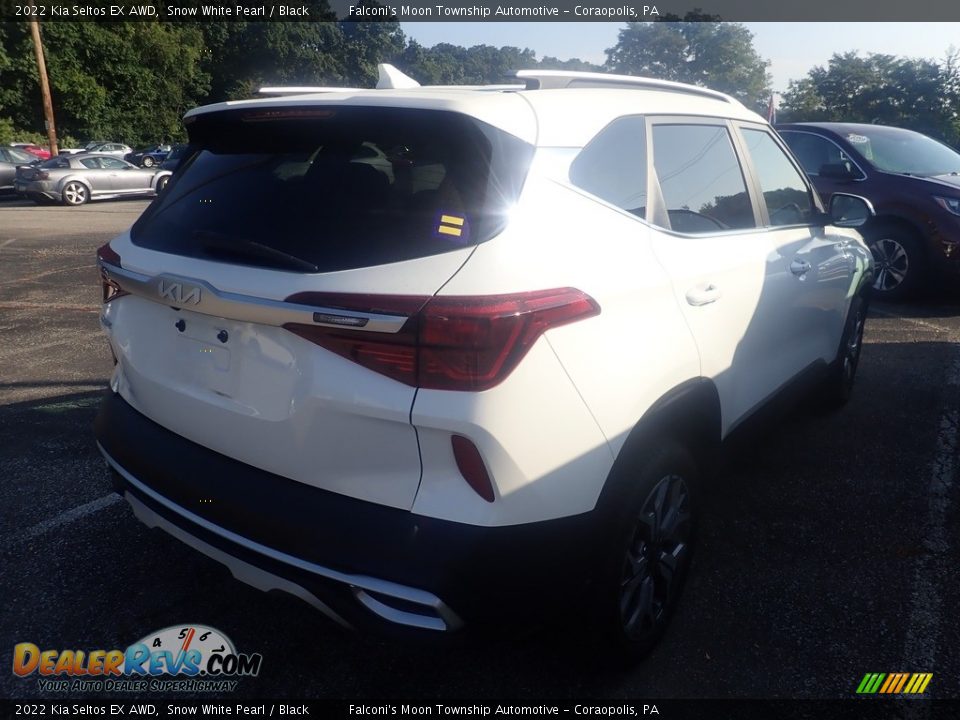 2022 Kia Seltos EX AWD Snow White Pearl / Black Photo #4