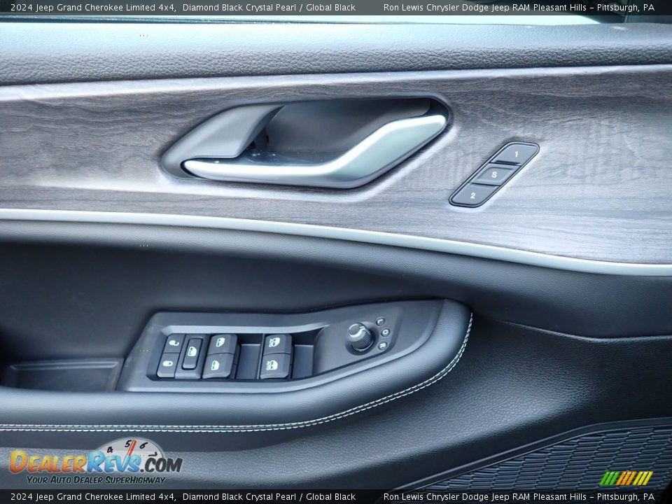 Door Panel of 2024 Jeep Grand Cherokee Limited 4x4 Photo #14