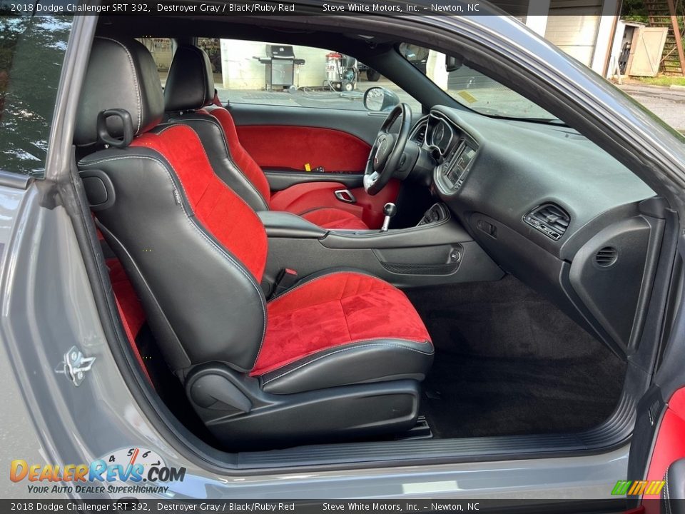 Front Seat of 2018 Dodge Challenger SRT 392 Photo #18