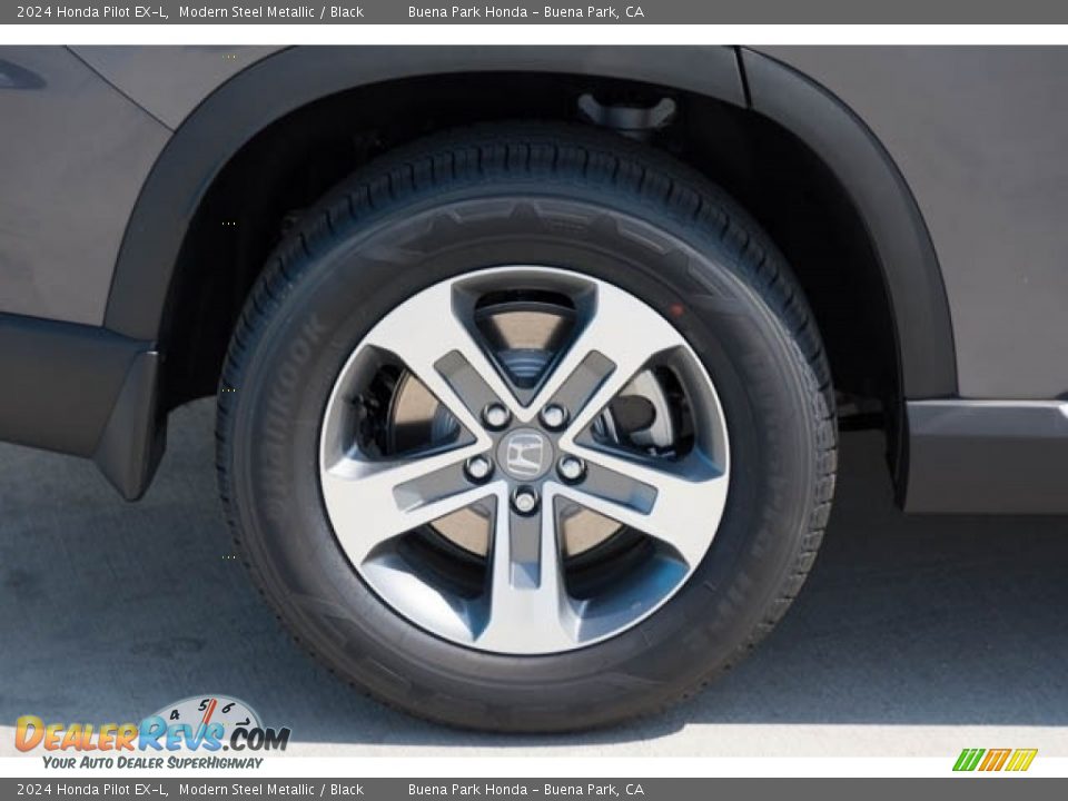 2024 Honda Pilot EX-L Wheel Photo #10