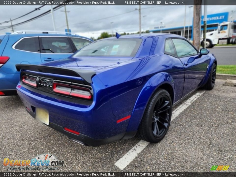 2022 Dodge Challenger R/T Scat Pack Widebody Frostbite / Ruby Red/Black Photo #3