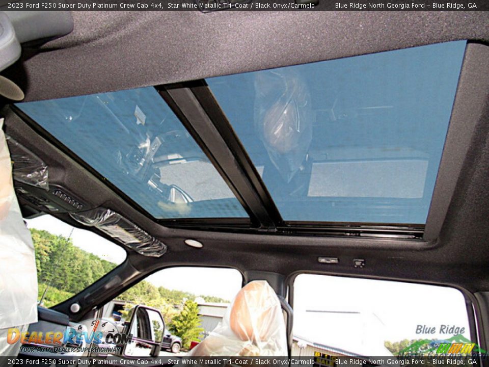 Sunroof of 2023 Ford F250 Super Duty Platinum Crew Cab 4x4 Photo #25