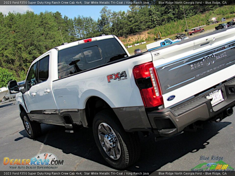 2023 Ford F350 Super Duty King Ranch Crew Cab 4x4 Star White Metallic Tri-Coat / King Ranch Java Photo #32