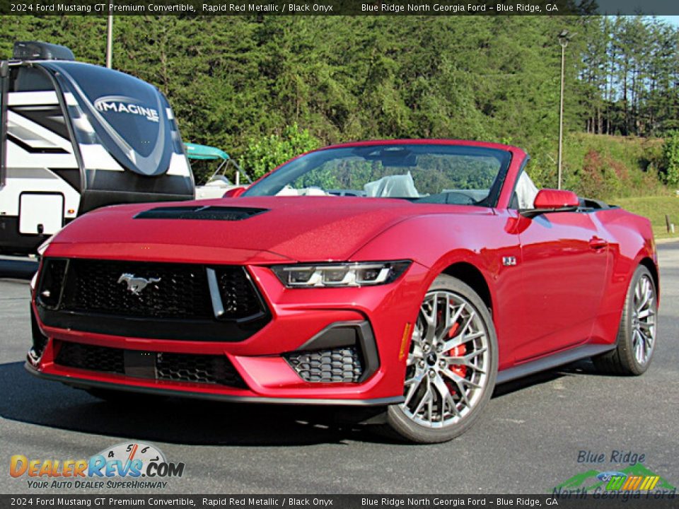 Front 3/4 View of 2024 Ford Mustang GT Premium Convertible Photo #1