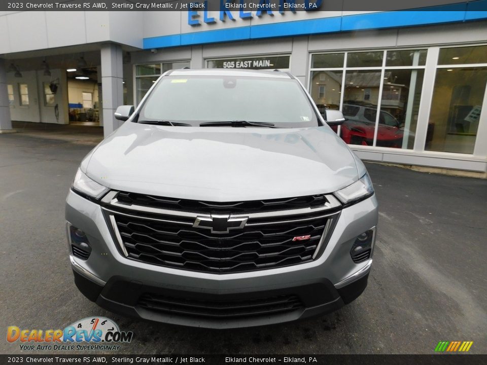 2023 Chevrolet Traverse RS AWD Sterling Gray Metallic / Jet Black Photo #4