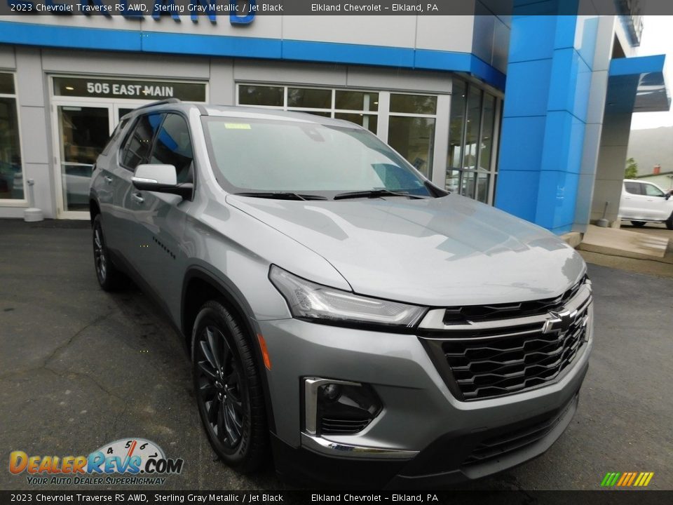 2023 Chevrolet Traverse RS AWD Sterling Gray Metallic / Jet Black Photo #5