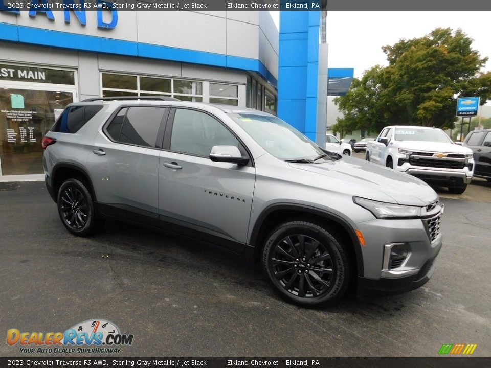 2023 Chevrolet Traverse RS AWD Sterling Gray Metallic / Jet Black Photo #6