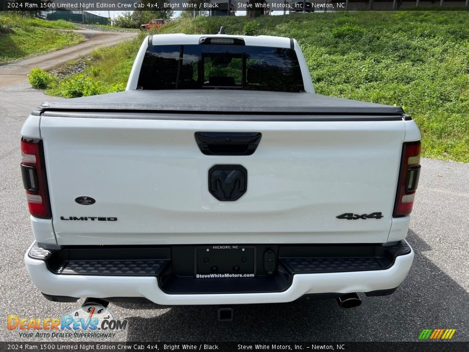 2024 Ram 1500 Limited Night Edition Crew Cab 4x4 Bright White / Black Photo #7