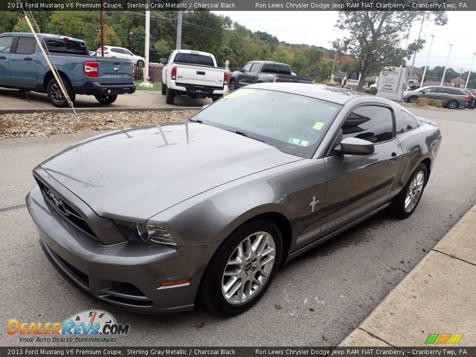 2013 Ford Mustang V6 Premium Coupe Sterling Gray Metallic / Charcoal Black Photo #4