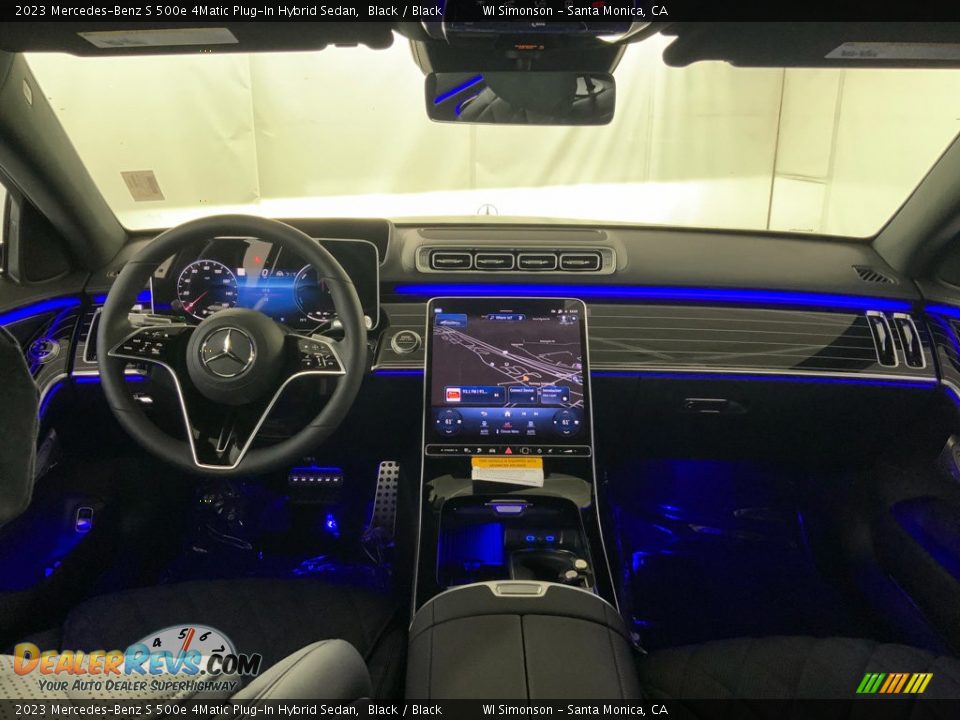 Dashboard of 2023 Mercedes-Benz S 500e 4Matic Plug-In Hybrid Sedan Photo #10