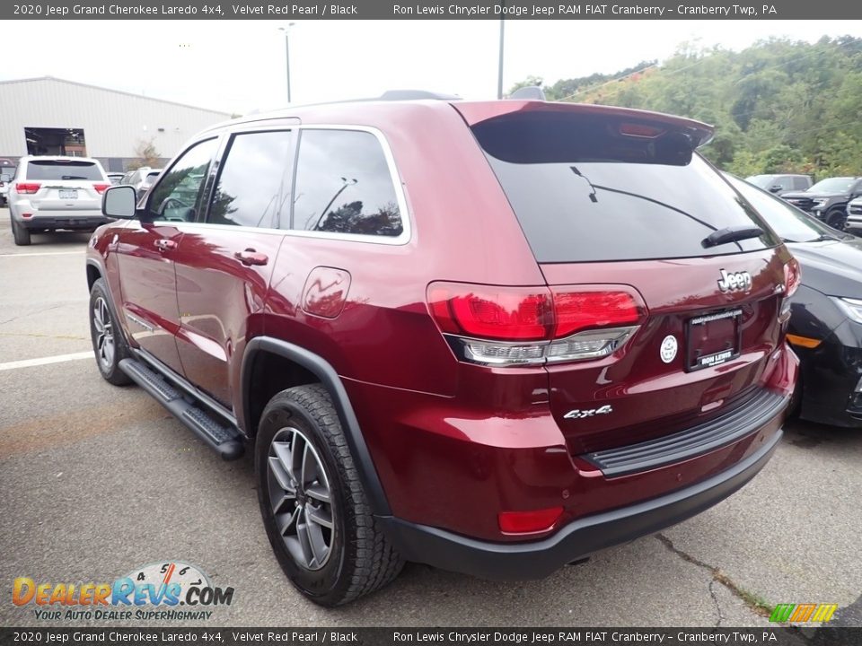 2020 Jeep Grand Cherokee Laredo 4x4 Velvet Red Pearl / Black Photo #5