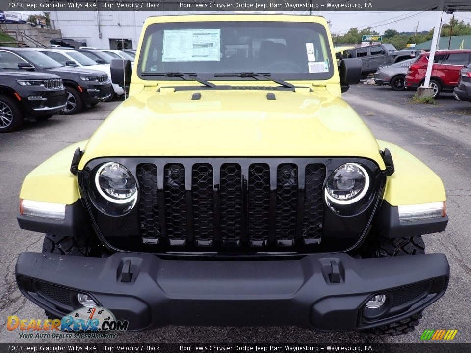 2023 Jeep Gladiator Willys 4x4 High Velocity / Black Photo #9