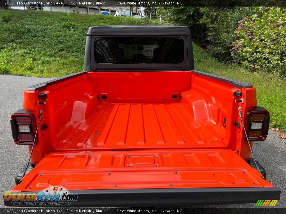 2023 Jeep Gladiator Rubicon 4x4 Trunk Photo #8