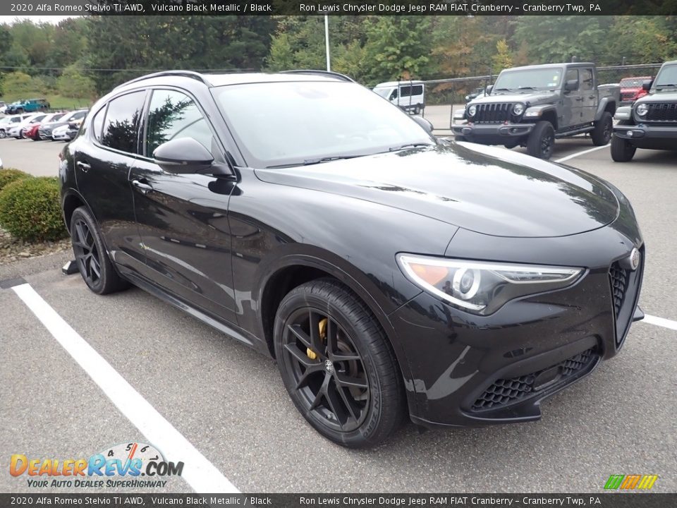 Vulcano Black Metallic 2020 Alfa Romeo Stelvio TI AWD Photo #3