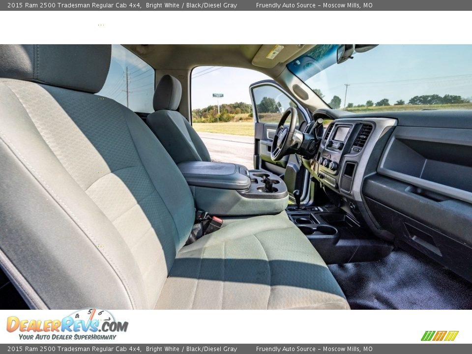 2015 Ram 2500 Tradesman Regular Cab 4x4 Bright White / Black/Diesel Gray Photo #22