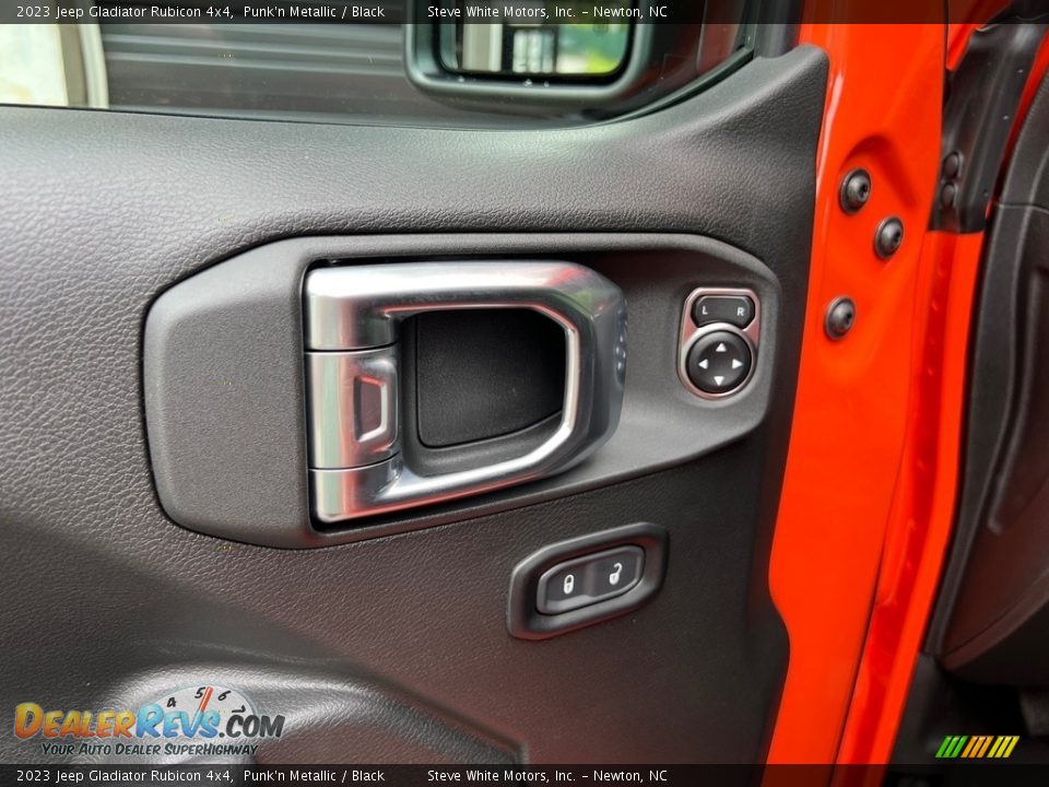Door Panel of 2023 Jeep Gladiator Rubicon 4x4 Photo #13