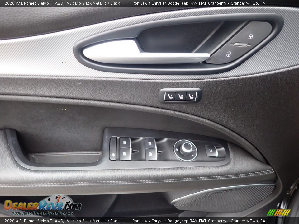 Door Panel of 2020 Alfa Romeo Stelvio TI AWD Photo #13