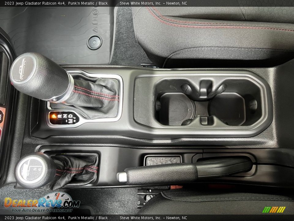 2023 Jeep Gladiator Rubicon 4x4 Shifter Photo #27