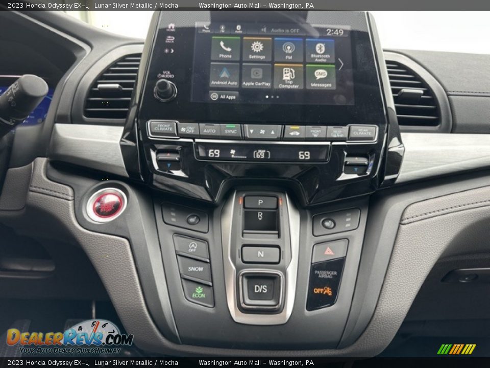 Controls of 2023 Honda Odyssey EX-L Photo #12